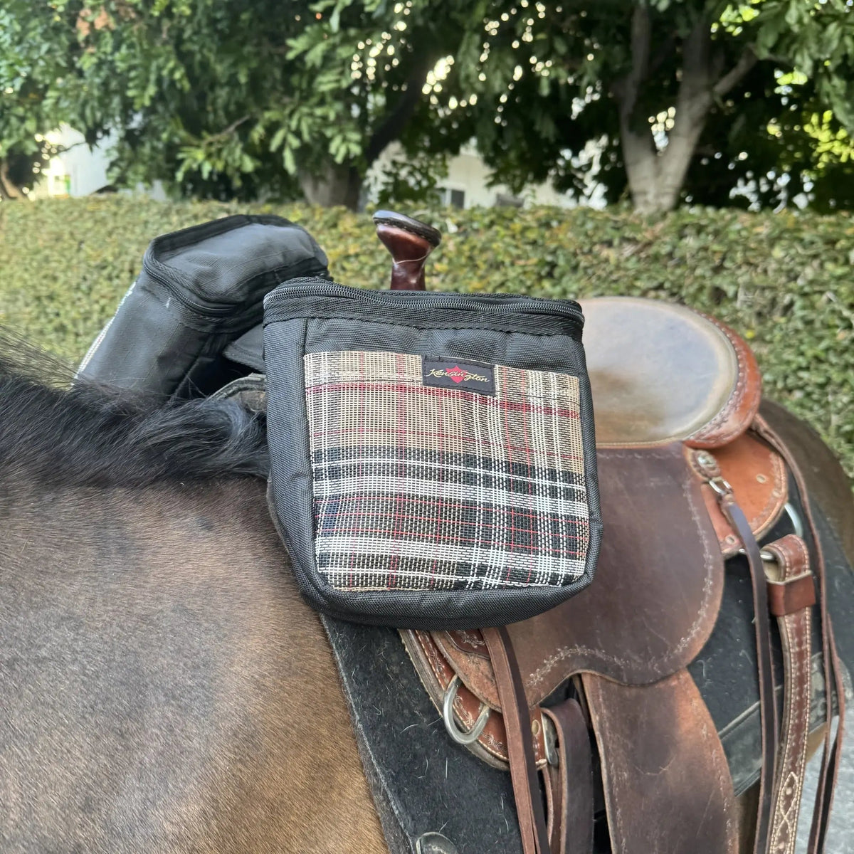 Insulated Western Horn Bag