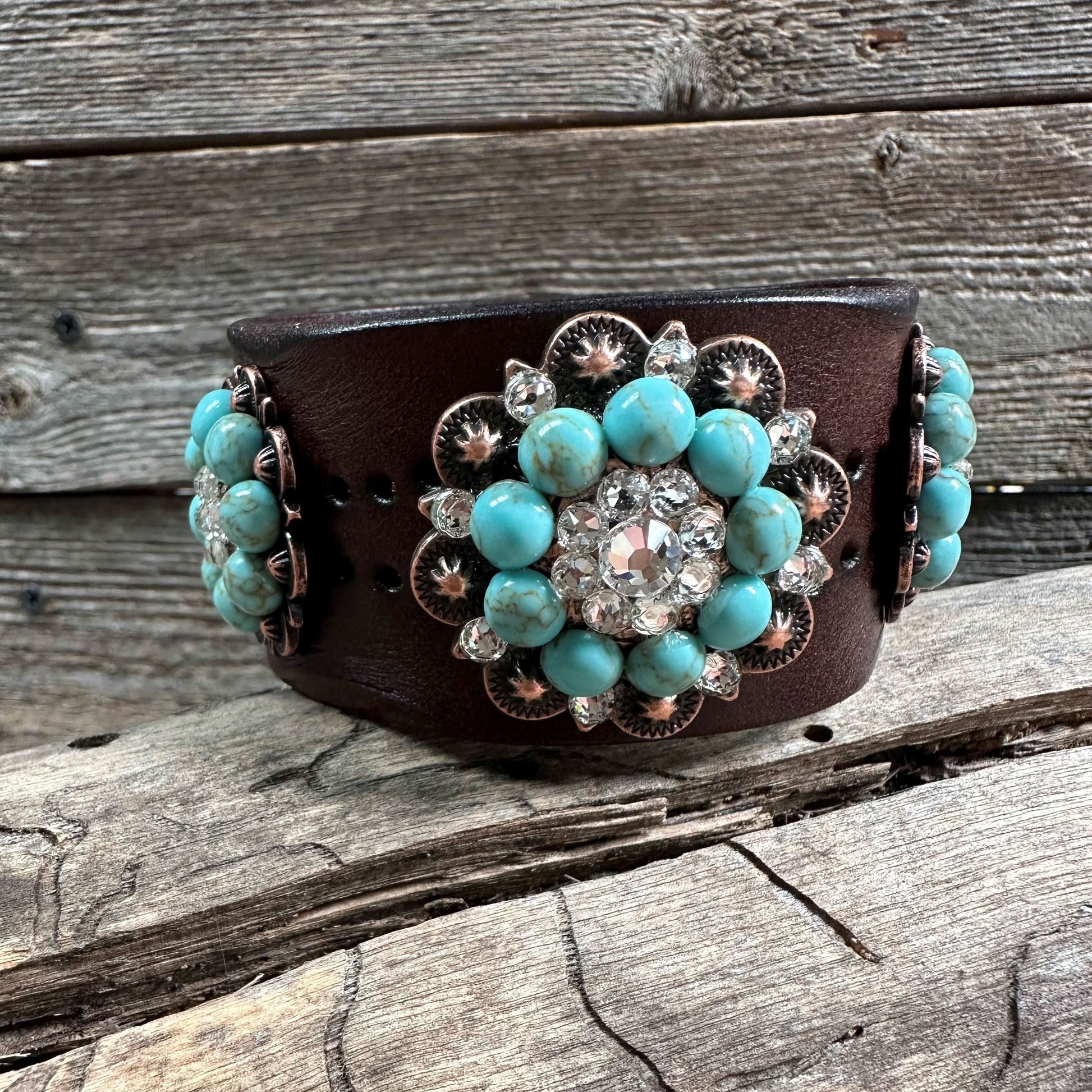 Turquoise and Clear Leather Bracelet LB100