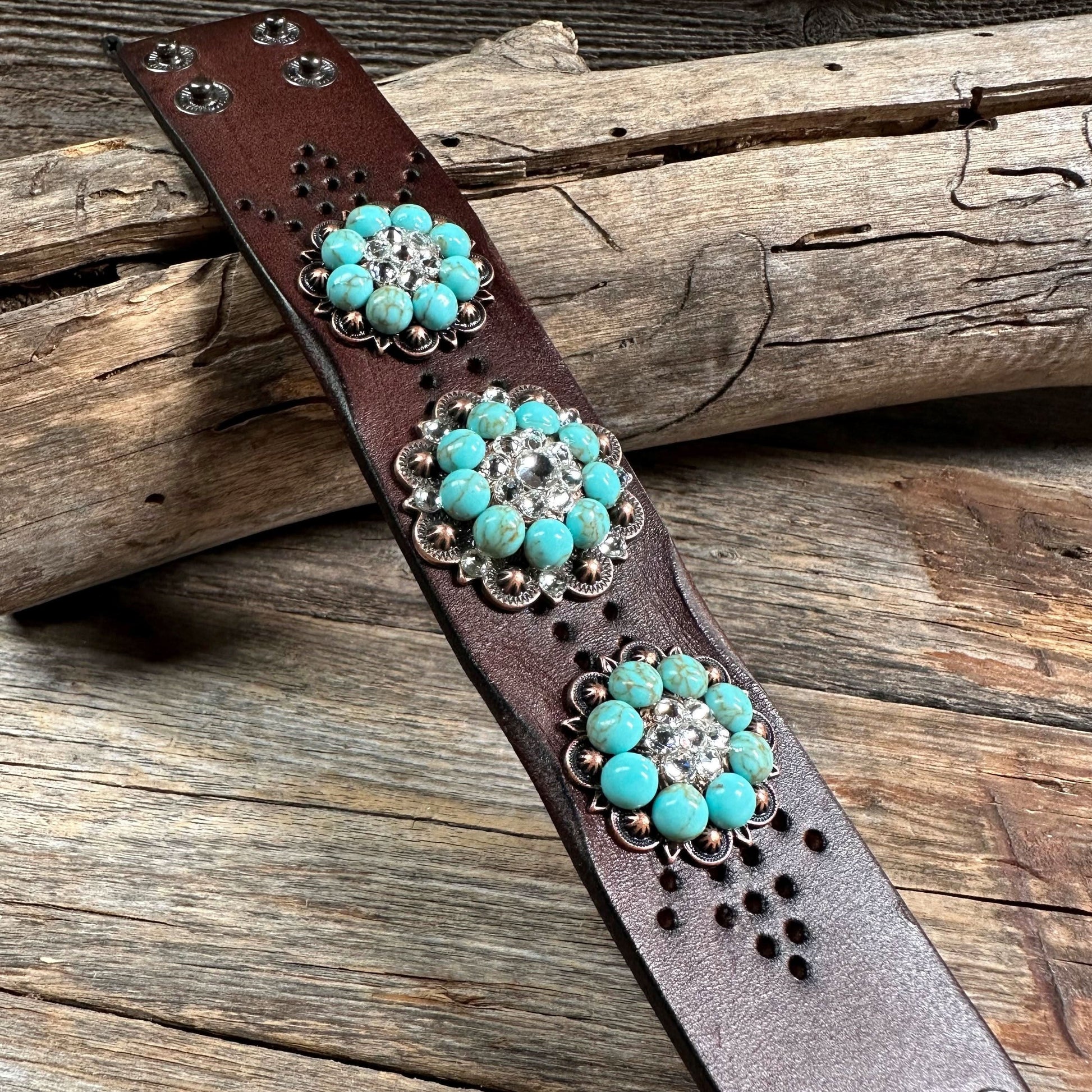Turquoise and Clear Leather Bracelet LB100