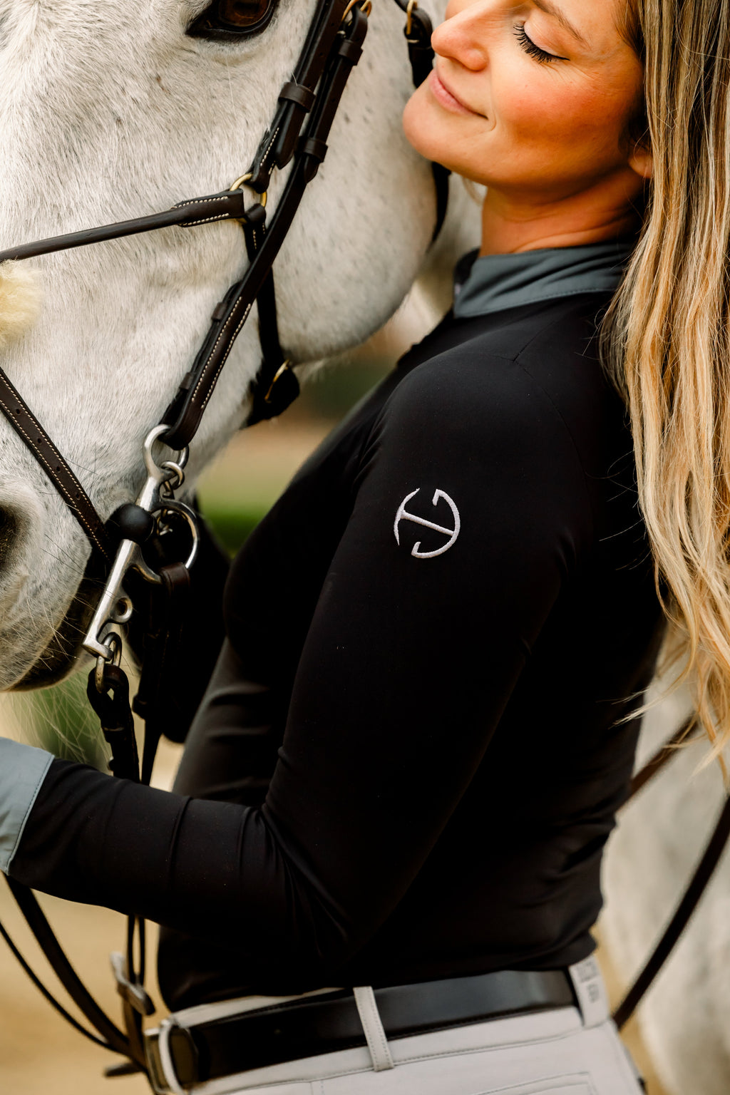 Roxana - Black & Luxe Gray Long Sleeve Riding Shirt