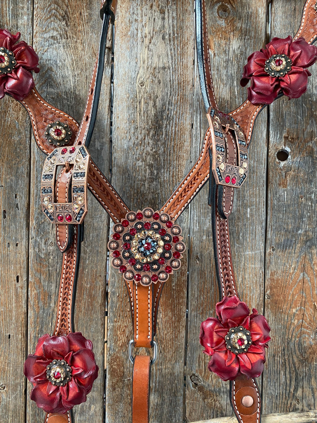 Light Oil Basketweave Champagne and Red One Ear & Breastcollar Tack Set #OEBC432