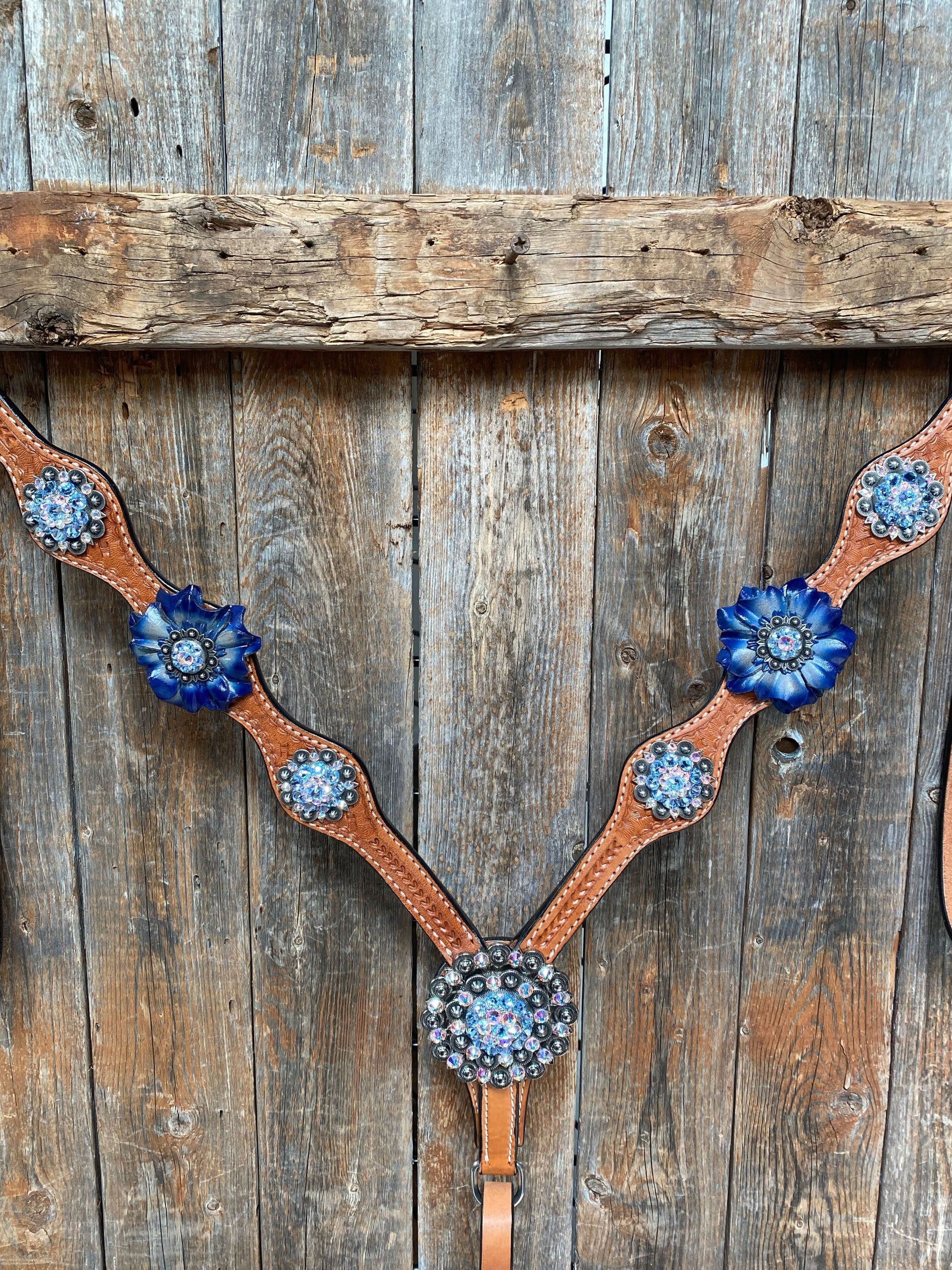 Light Oil Basketweave Blue Wither Strap, One Ear & Breastcollar Tack Set #OEBC438