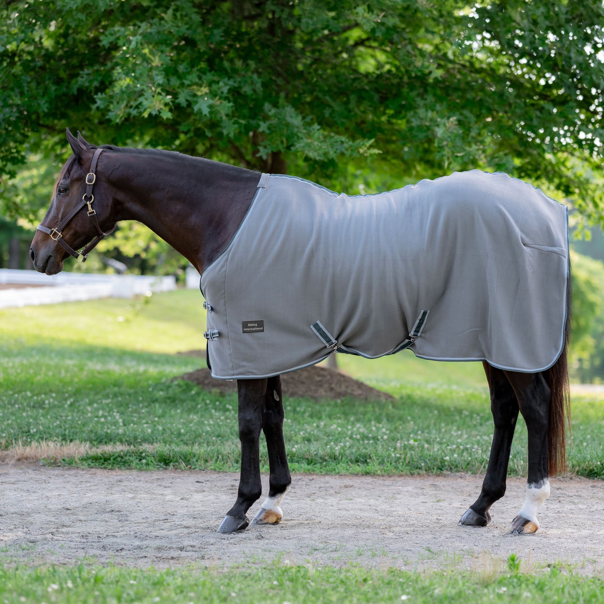 Riding International Standard Neck Fleece Cooler