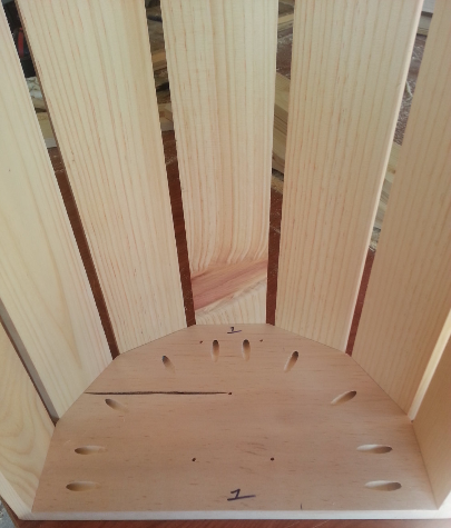 Classic Wood Saddle Stand / Natural unfinished