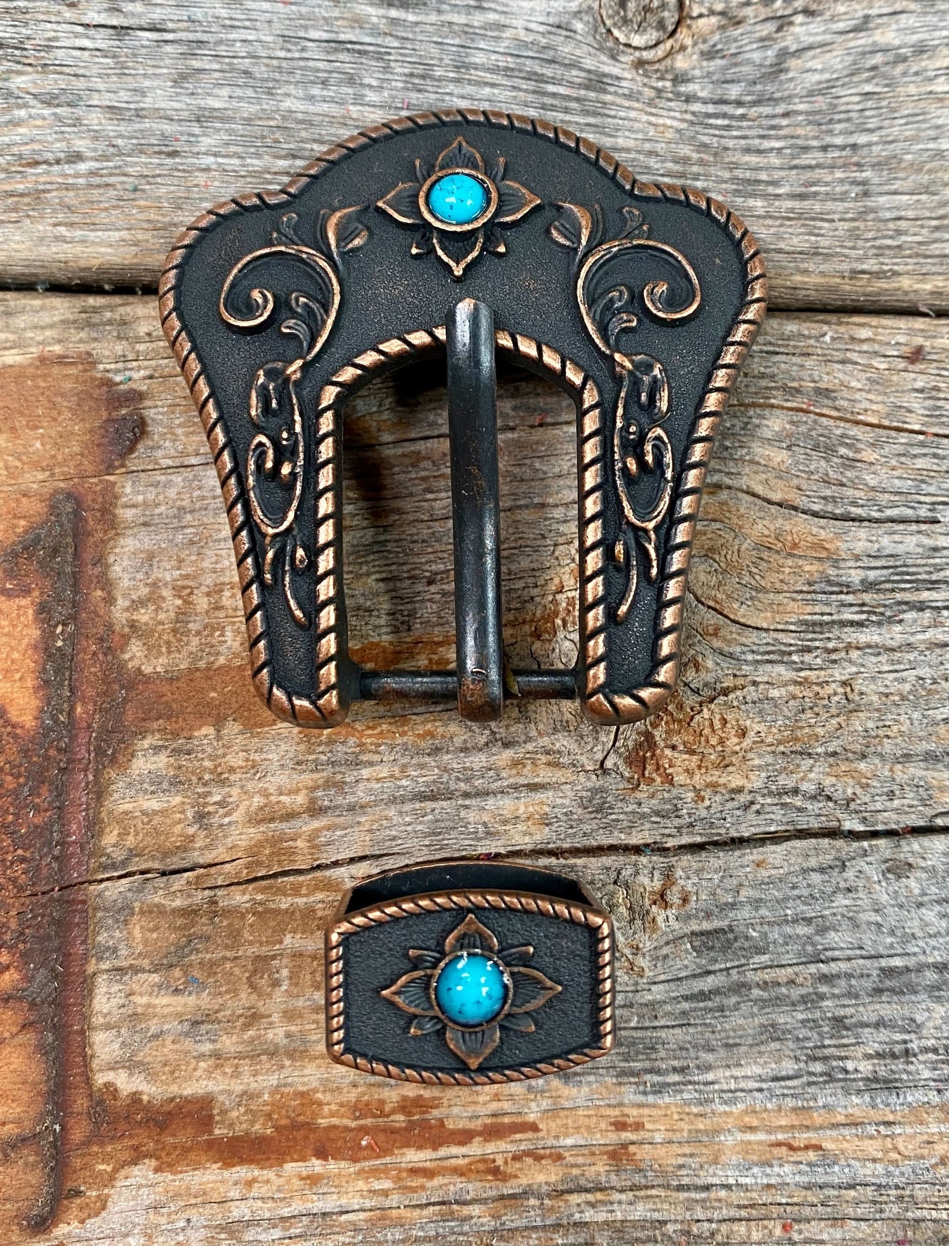Copper Turquoise Western Concho W180