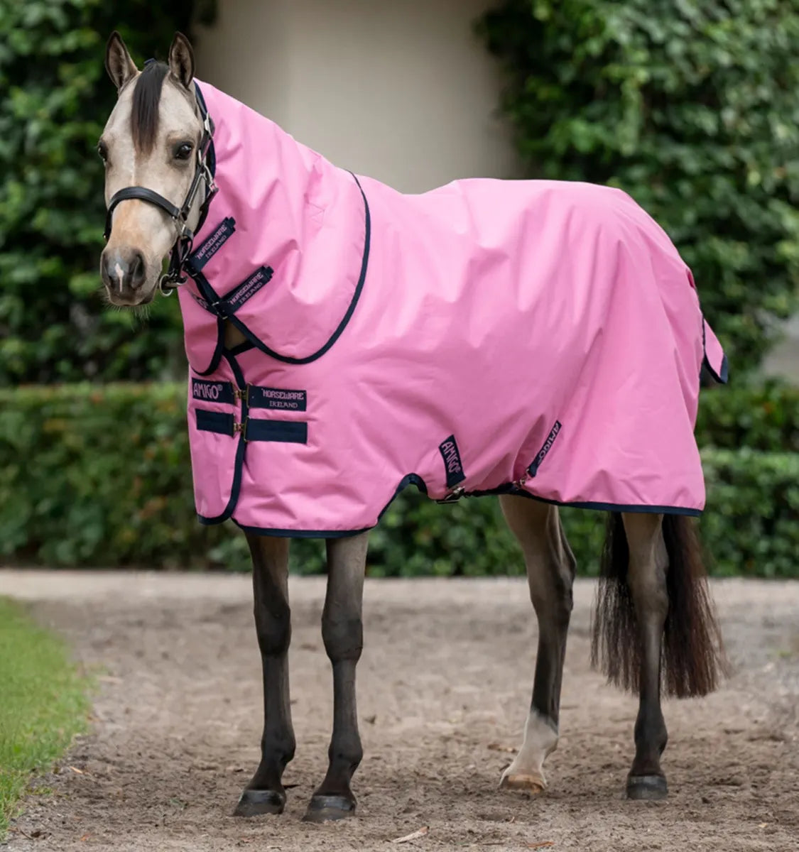 AMIGO® RIPSTOP 900D PLUS PONY TURNOUT 50G