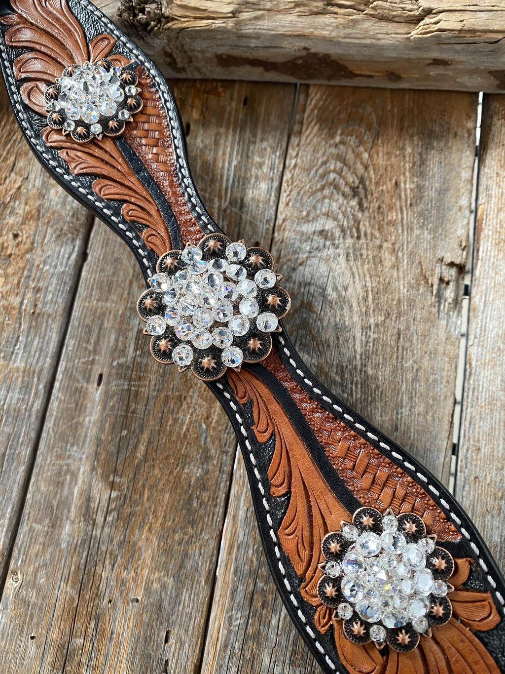 Leaf Scalloped Clear One Ear & Breastcollar #OEBC424