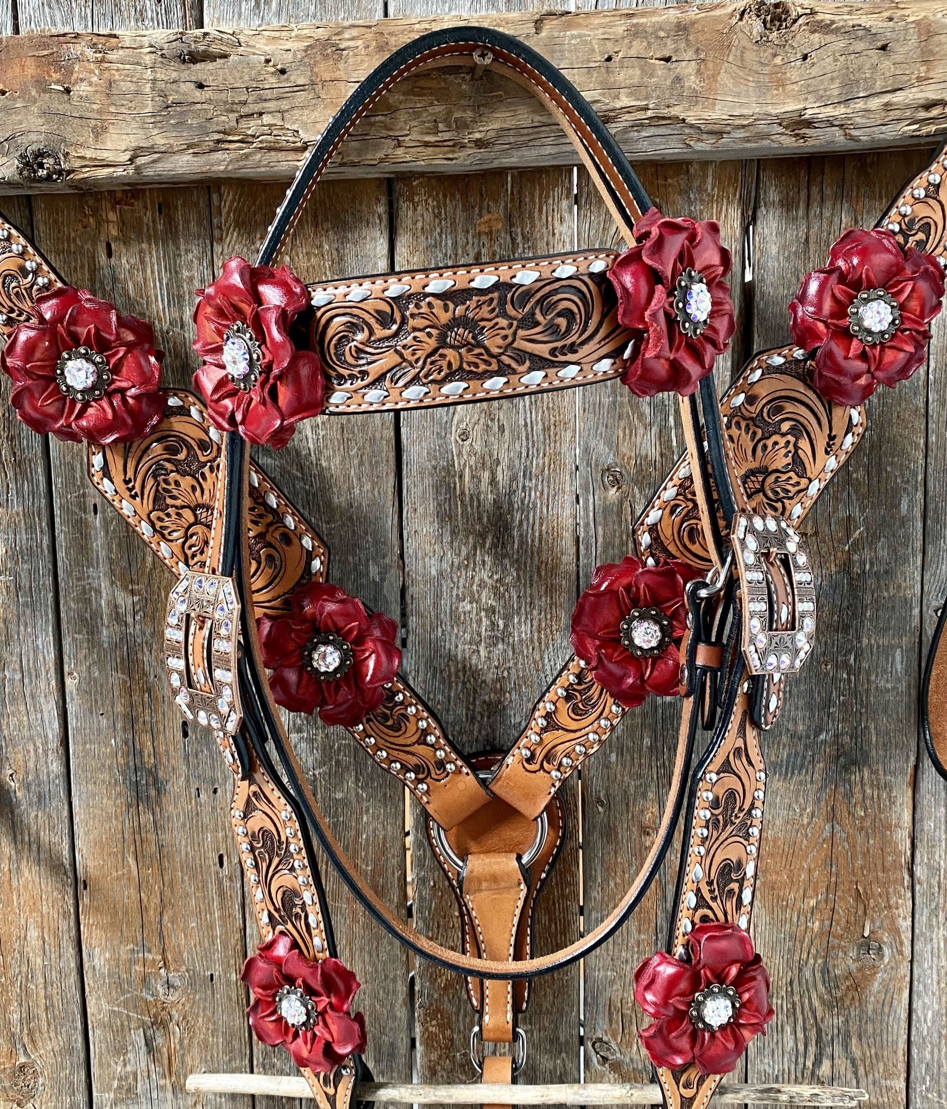 Silver Buckstitch Flower Browband Headstall & Breastcollar Set #BBBC405