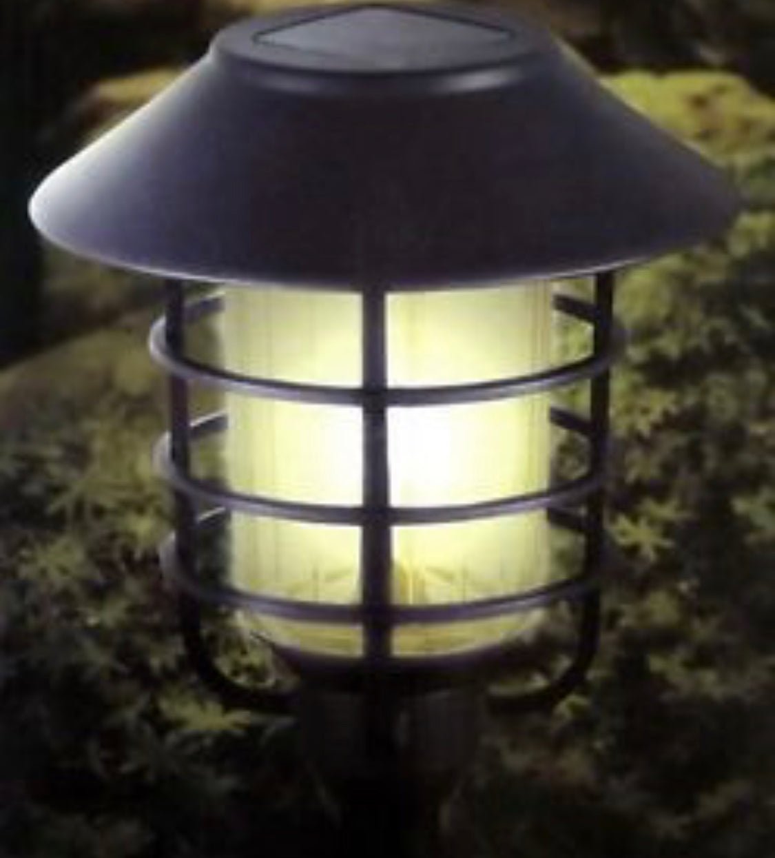 Energizer (SmartYard) 8-Pack Solar Pathway Lights – 10 Lumen Warm White LED, Aluminum & Glass, Dusk-to-Dawn Outdoor Landscape Lights