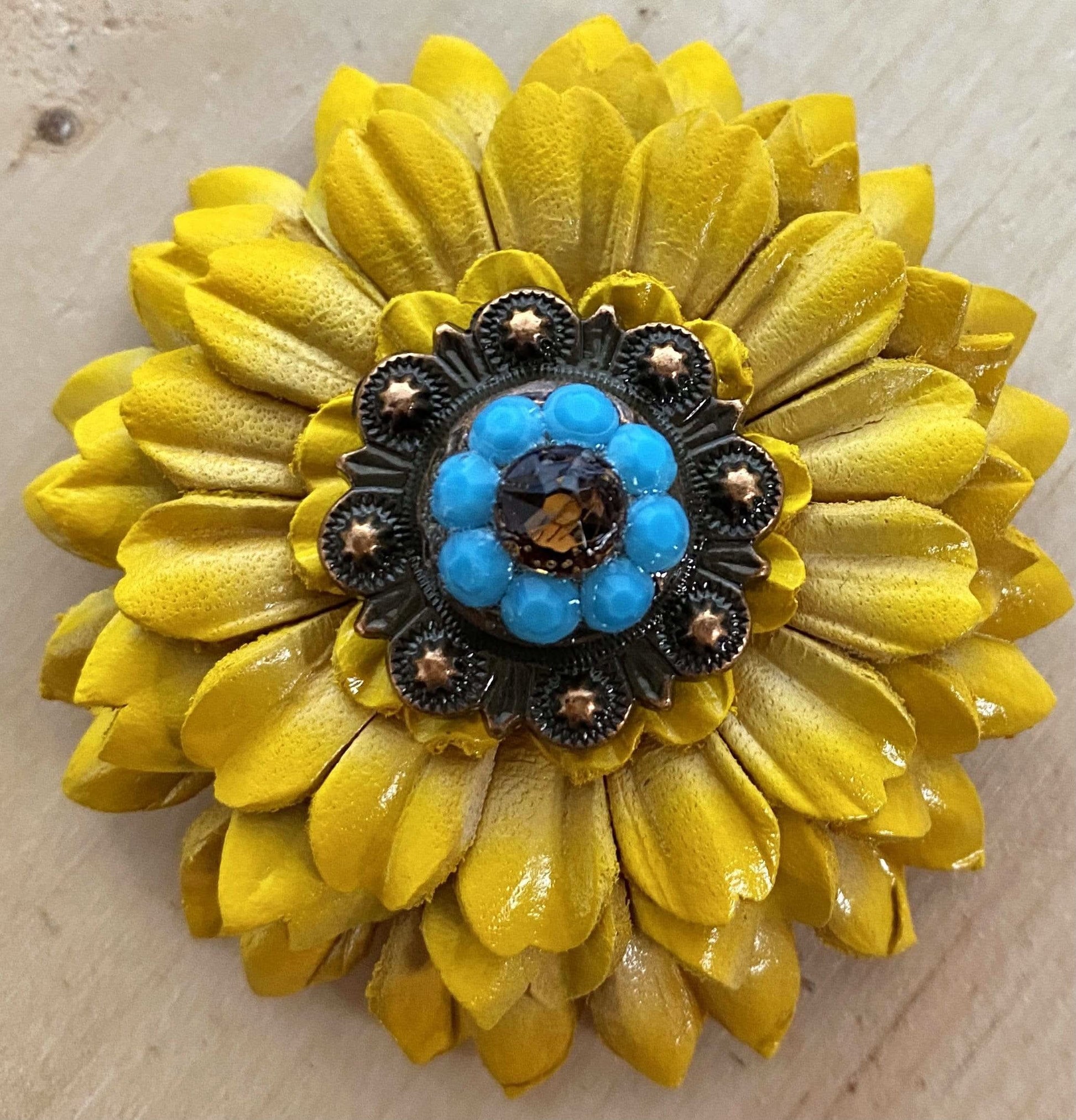 Sunflower with Copper Turquoise & Topaz 1" Concho