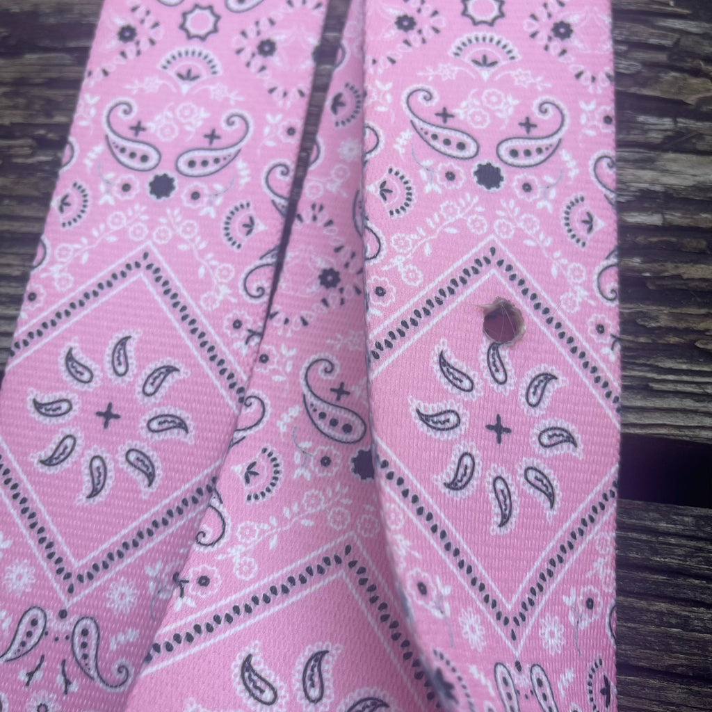 Latigo & Off Billet Set - Pink Bandana Print