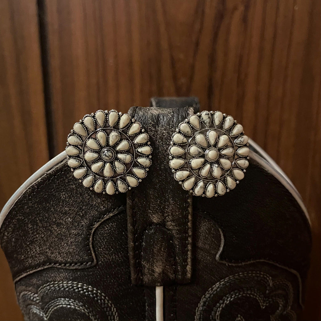 Vintage inspired circle earrings