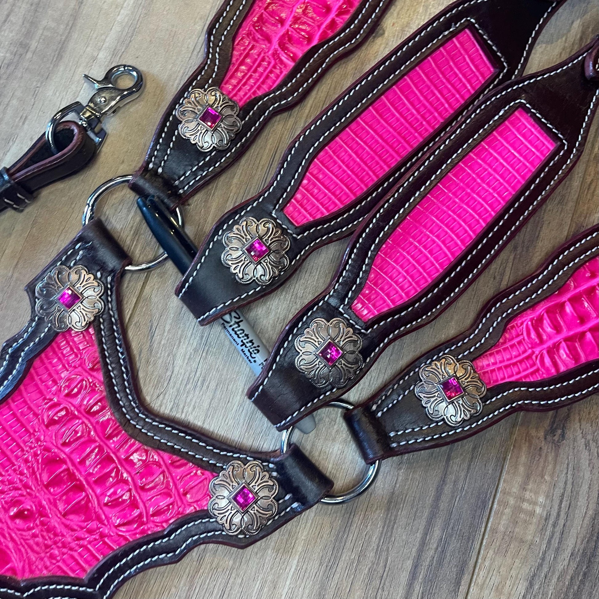 Made to Order Western Tack Set Hot Pink Headstall Breastplate (BHT028)