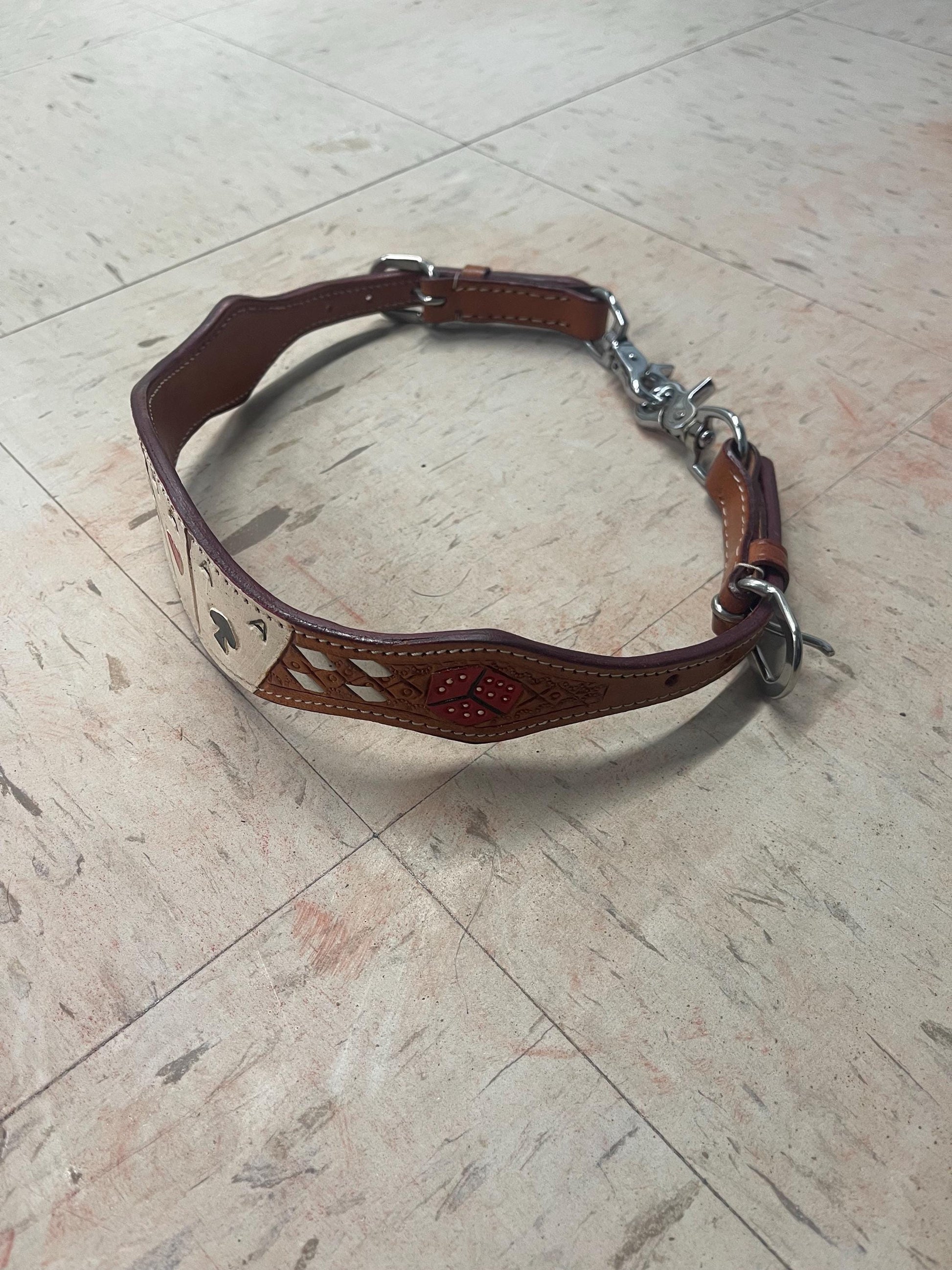 Playing card light brown wither strap