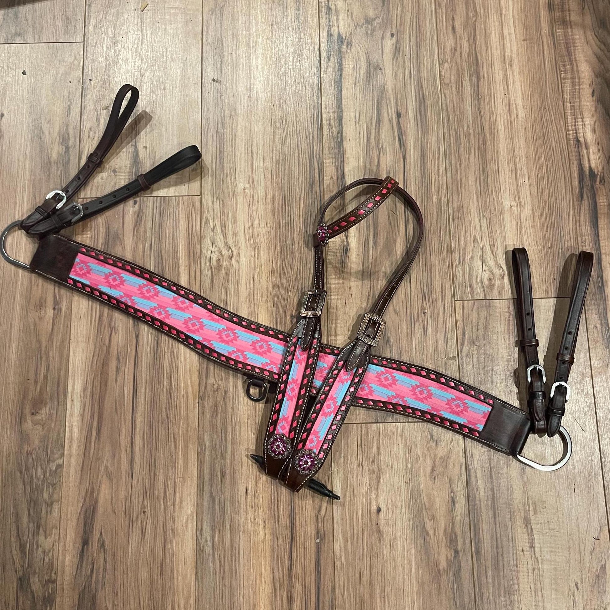 Western Horse Tack Set Tripping Breast Collar - Ready to ship