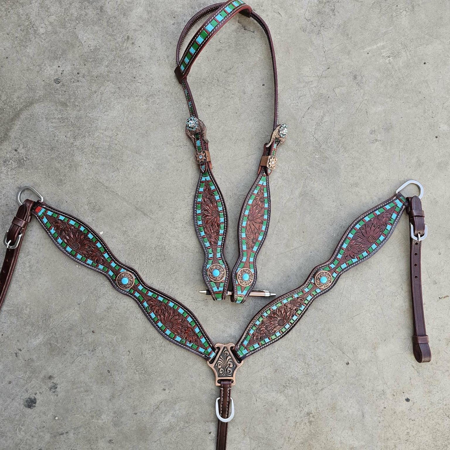 Western Horse Tack Set | Made to Order | leather tooled turquoise and green