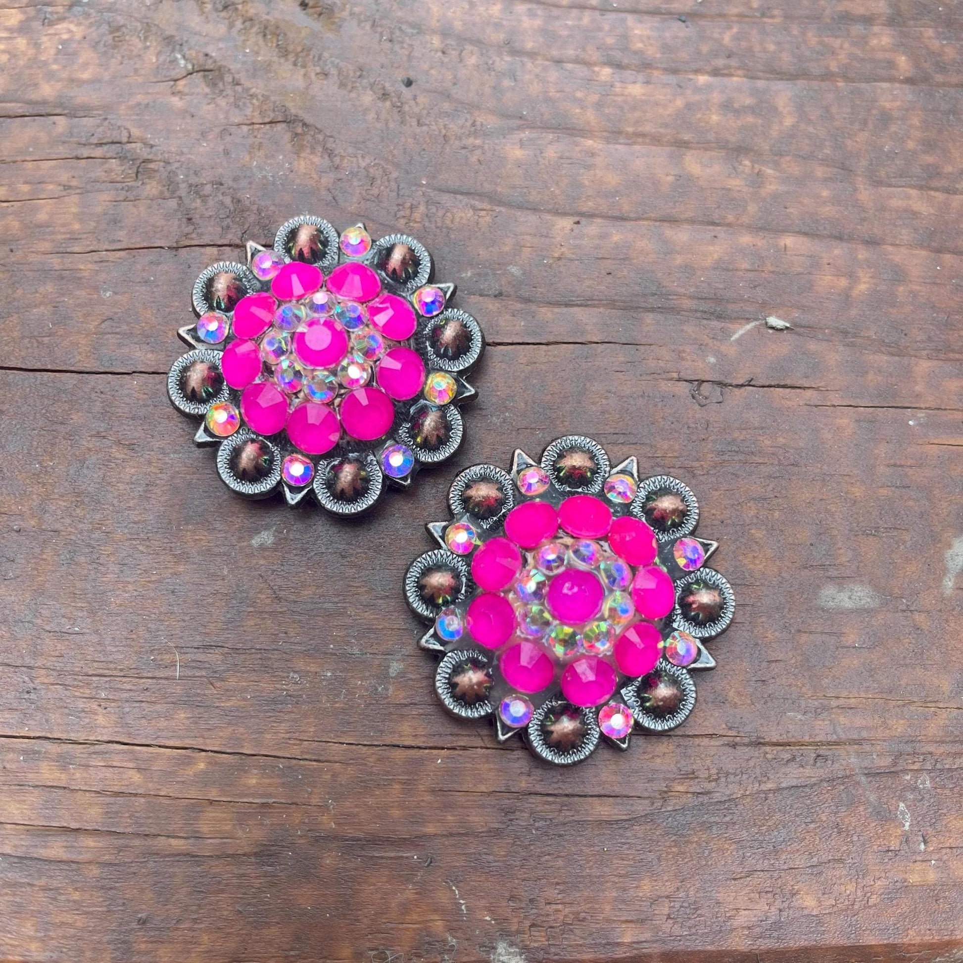 1.5" Antique bronze Round Berry Concho -  Pink& Clear AB Rhinestone - Western Horse Tack