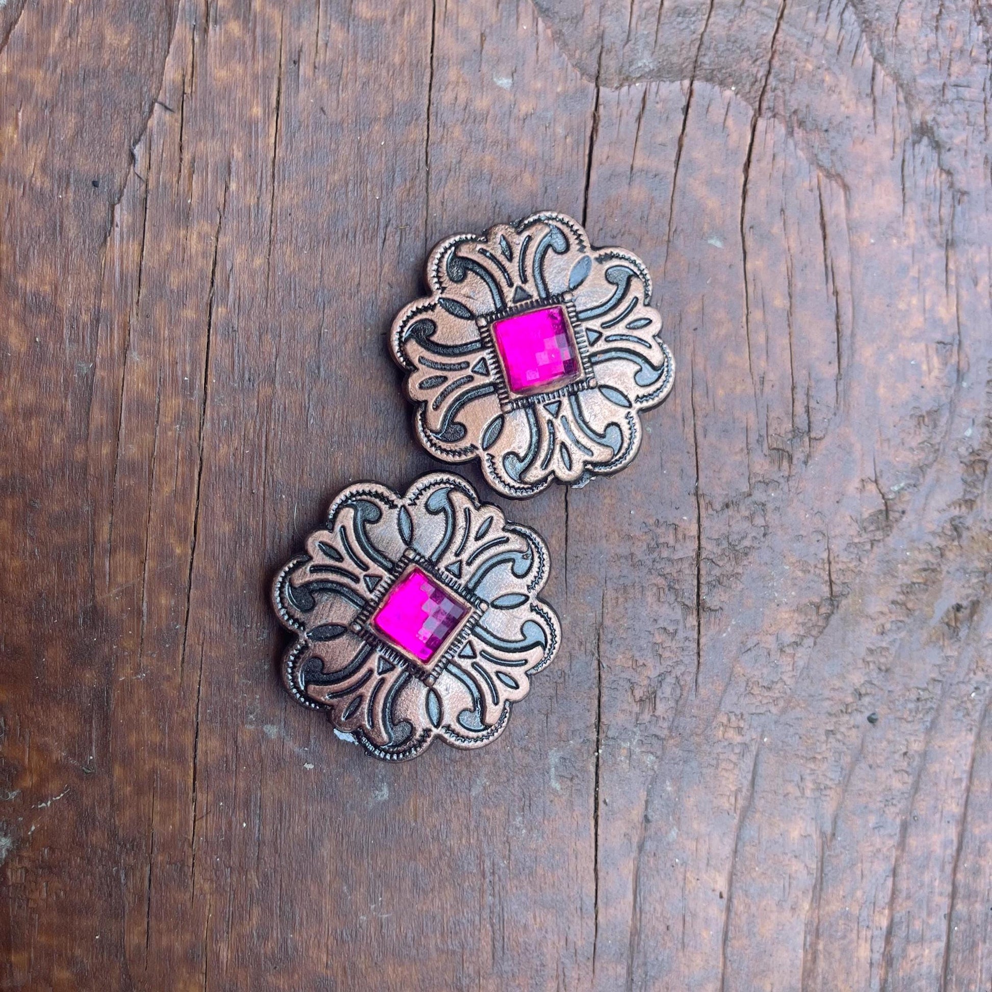 1.5" Antique Bronze Round Flower Concho -  Pink Rhinestone - Western Horse Tack