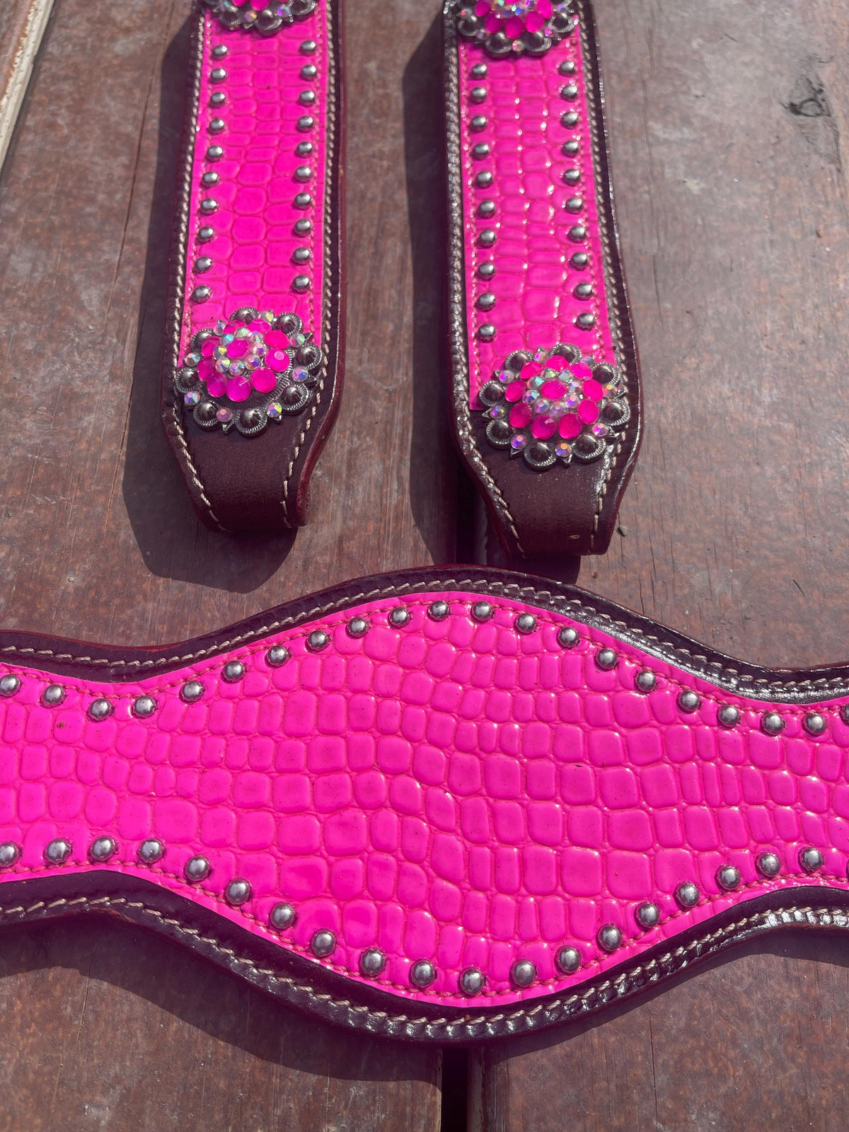 Hot Pink print Leather Bronc Halter Pieces