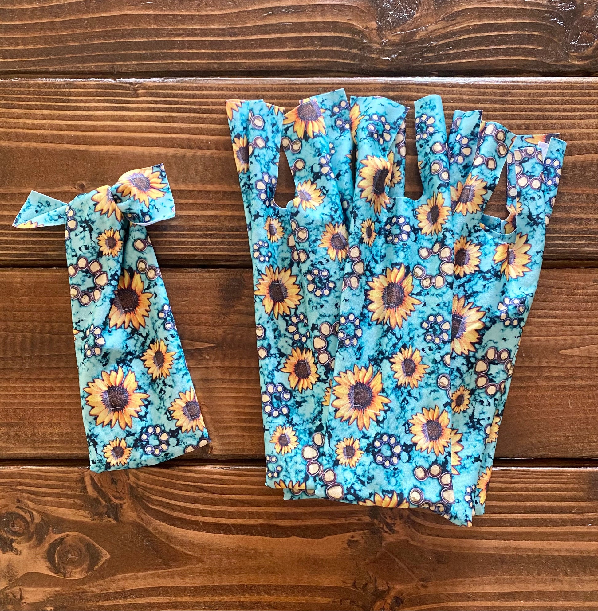 Turquoise Sunflower - 8 Two-String Mane Bags