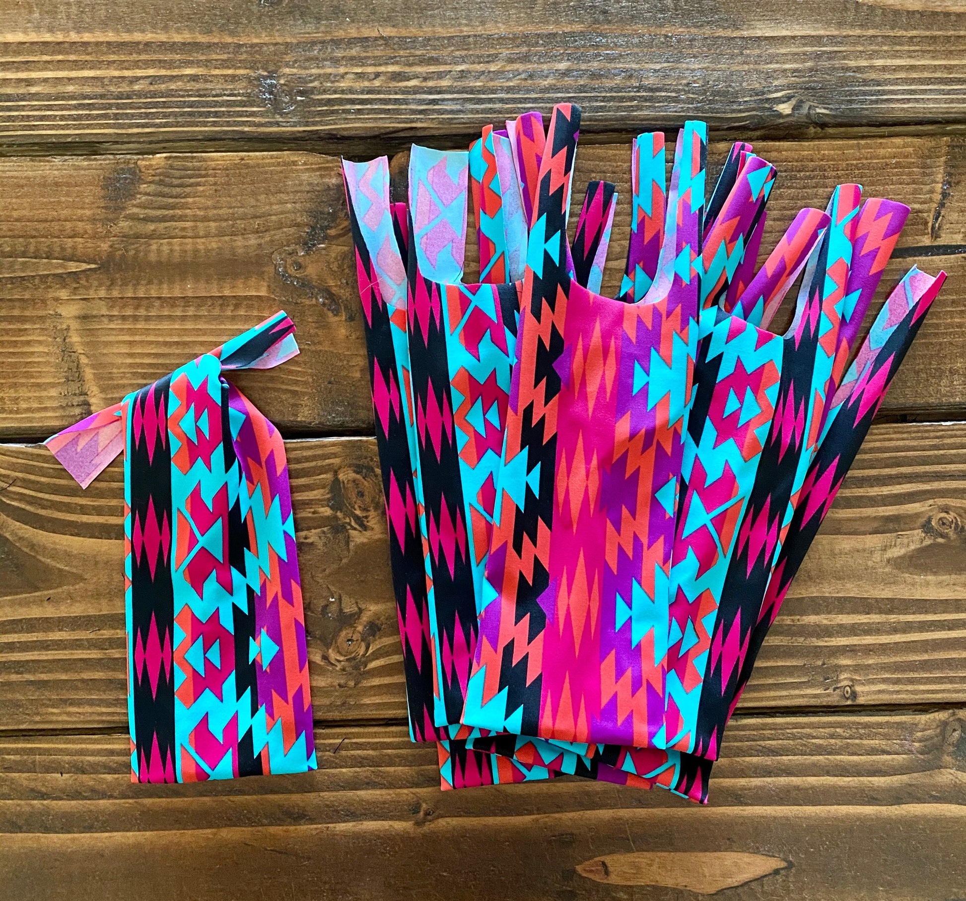 SW Aztec - 10 Two-String Mane Bags