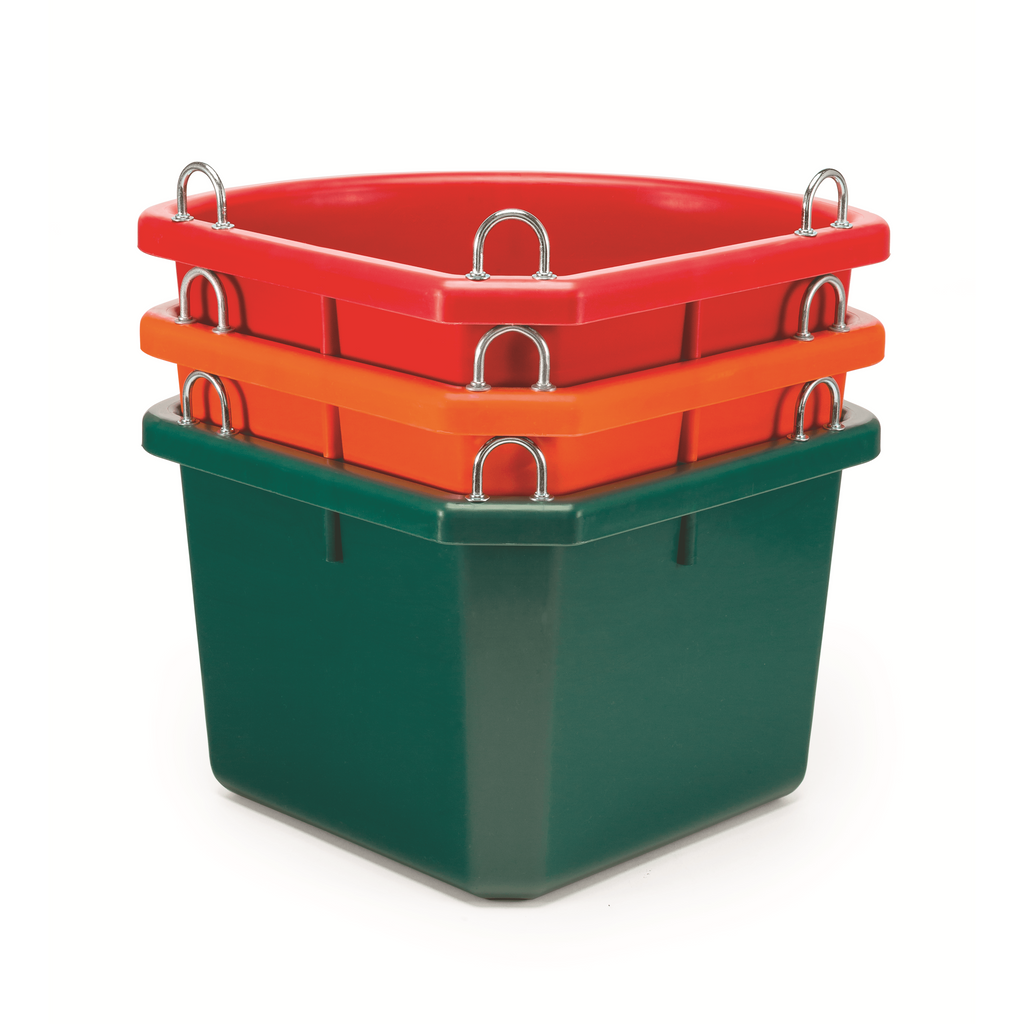 KD‑136 Platinum Line Corner Feeder – Heavy-Duty Stall Feeder for Horses