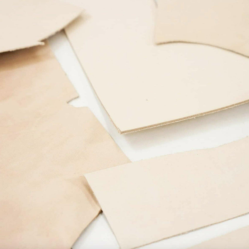 ELW SCRAPS Veg Tan Tooling Cowhide Leather  Lightweight 3-6 oz. (1-2.4mm)
