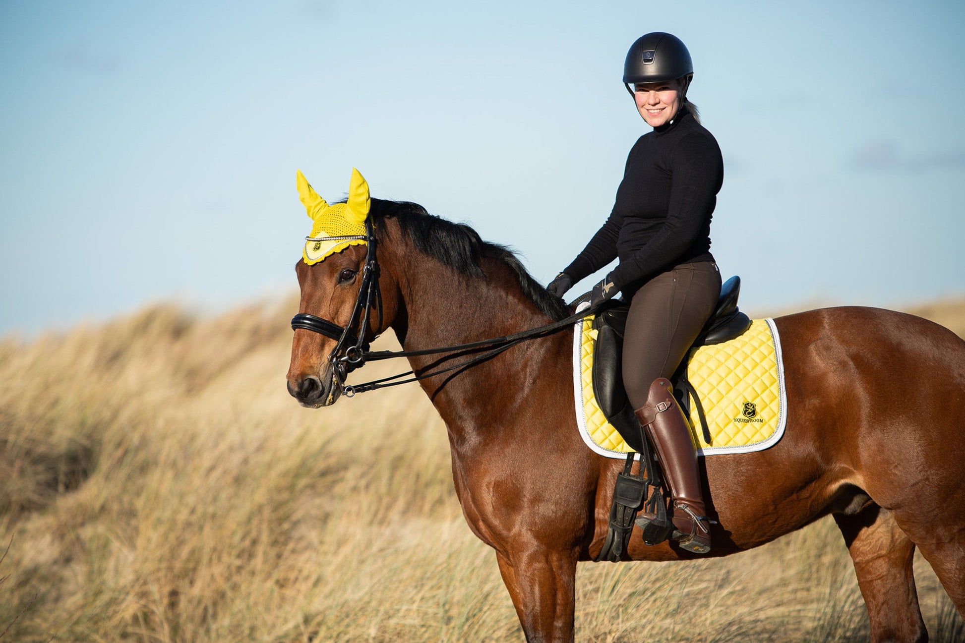 Mimosa Fly Hat