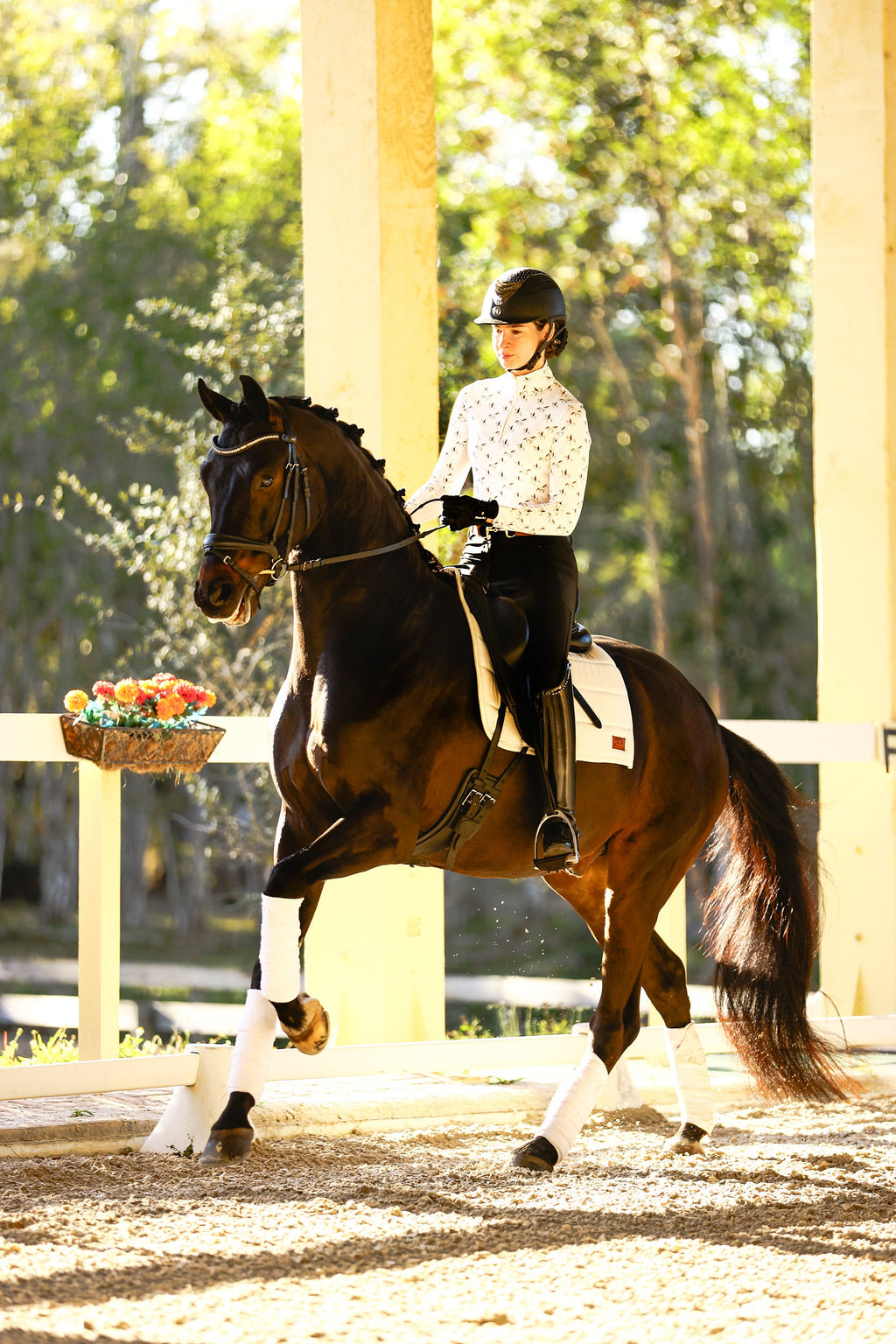 Ladies Grey Horse Sun Shirt