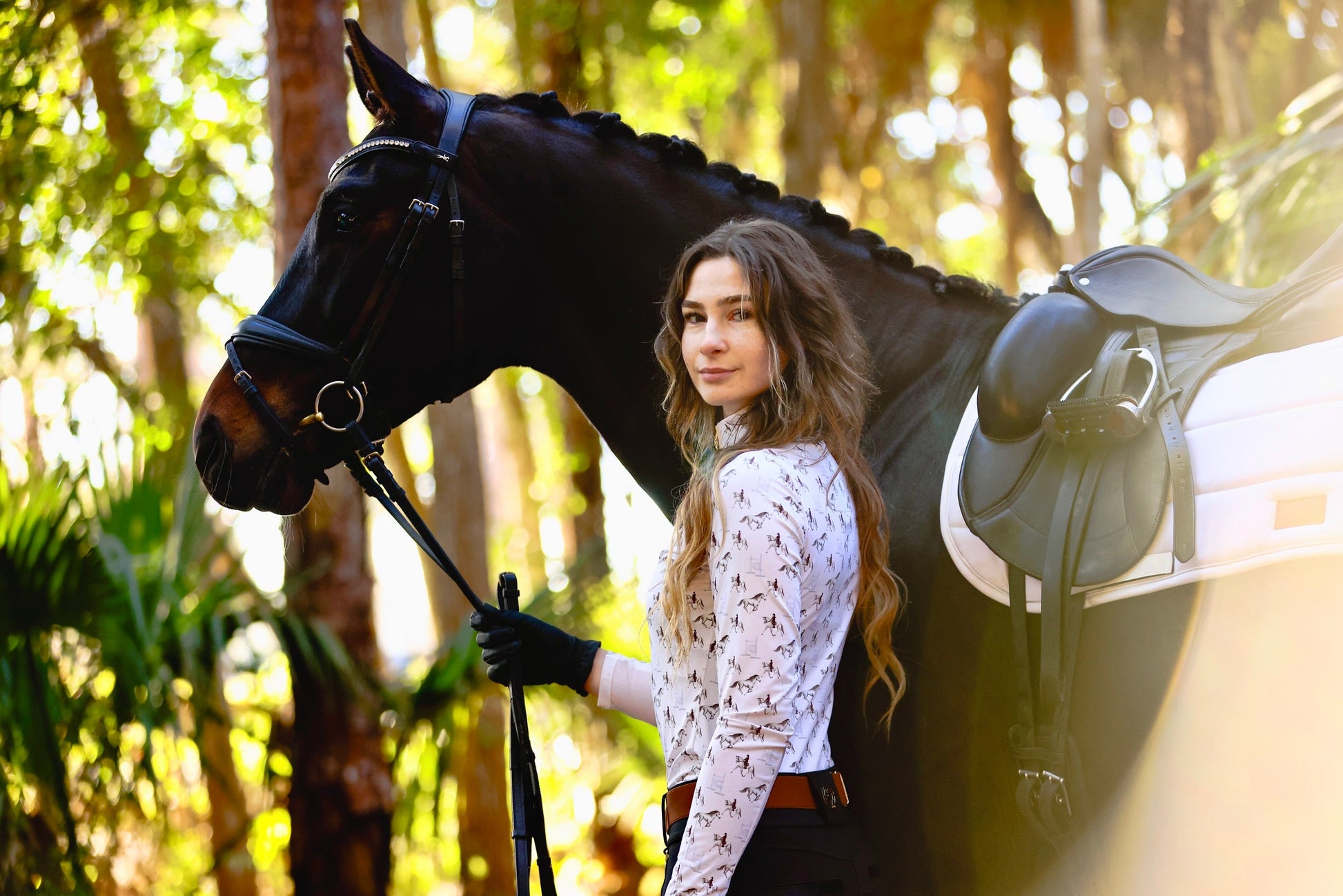 Ladies Grey Horse Sun Shirt