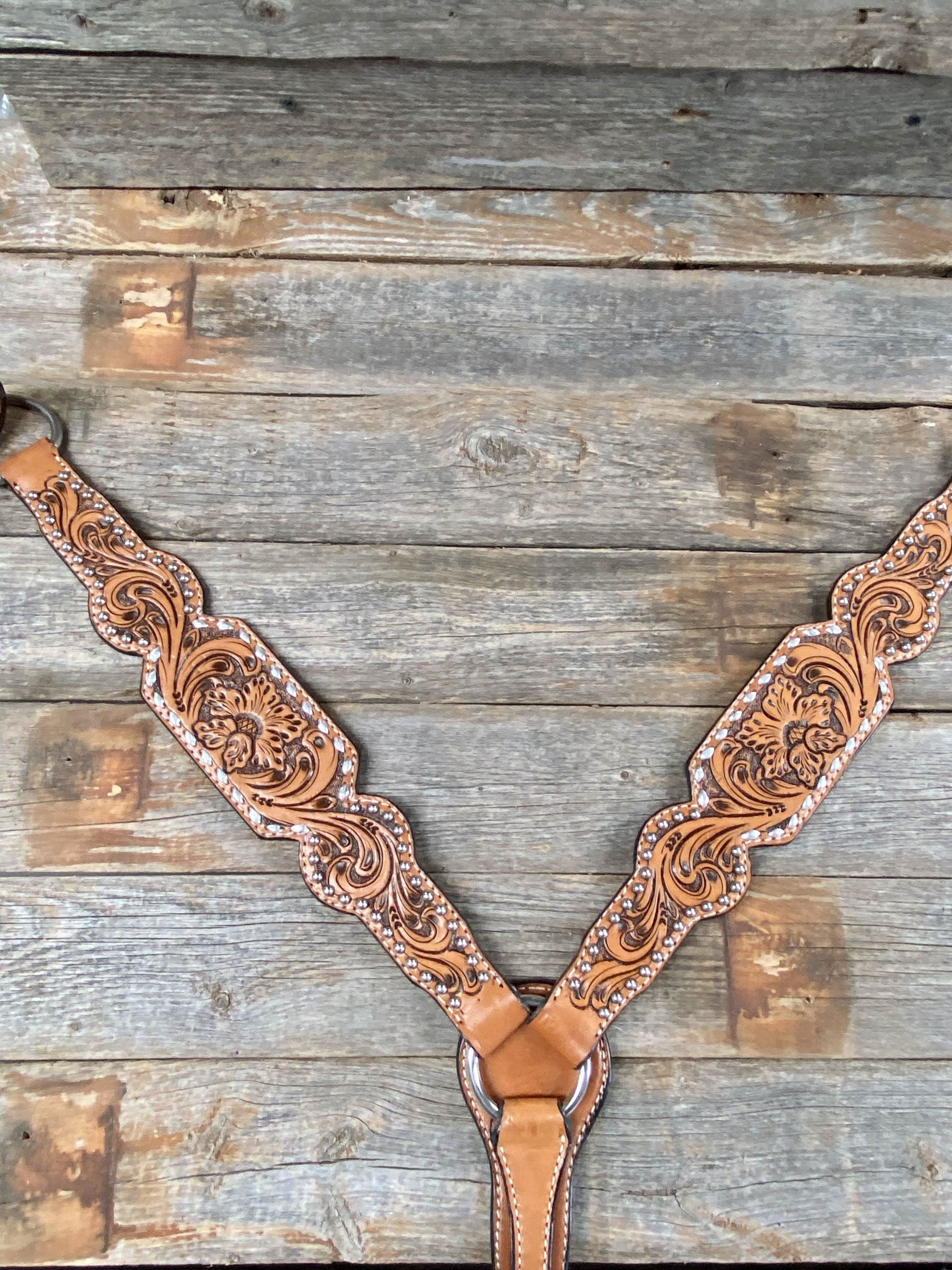 Light Oil Floral Tooled Silver Buckstitching & Dots Breastcollar