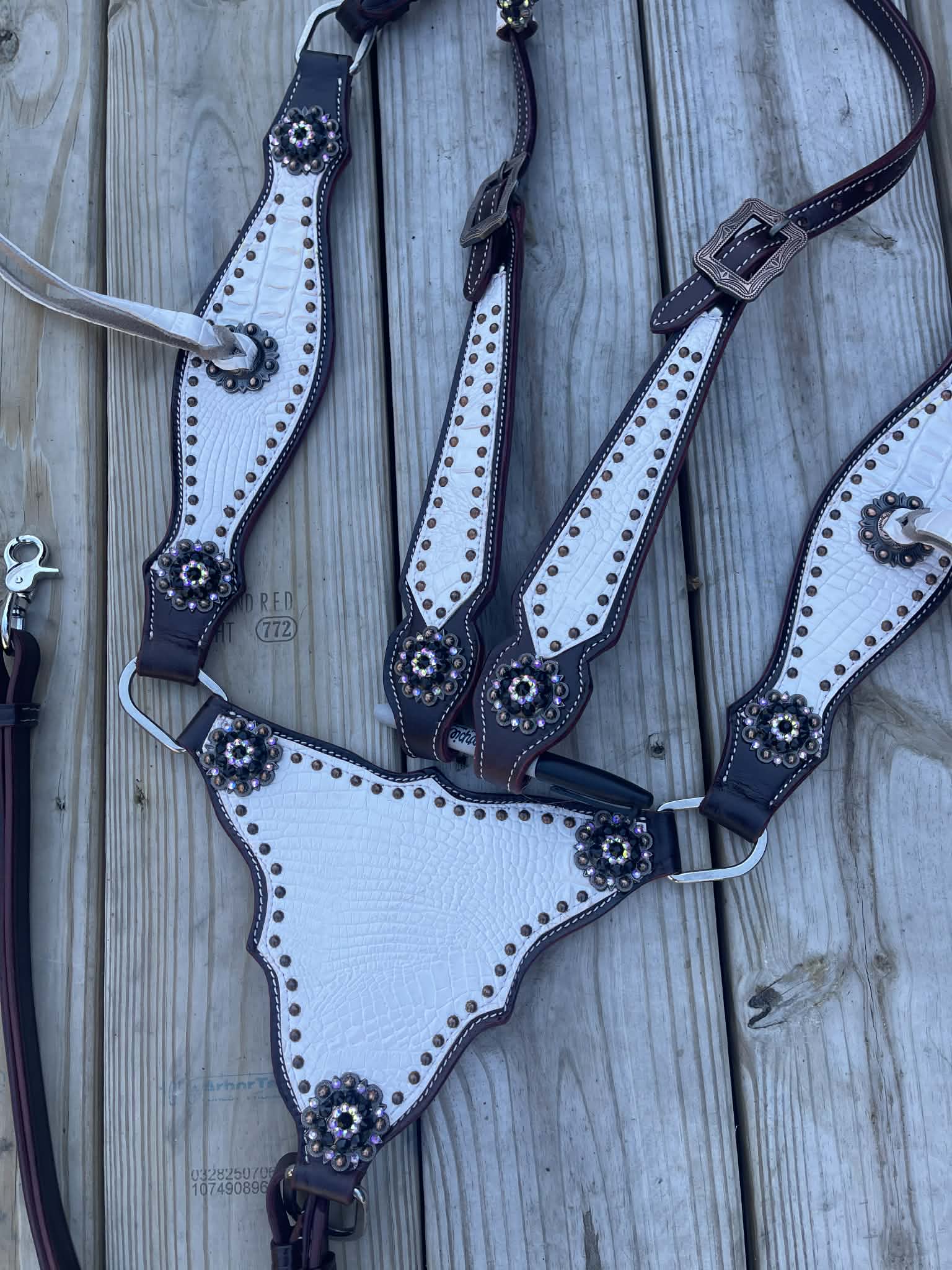 Ready to Ship Made to Order Western Tack Set - White, Gladiator (BHT061)